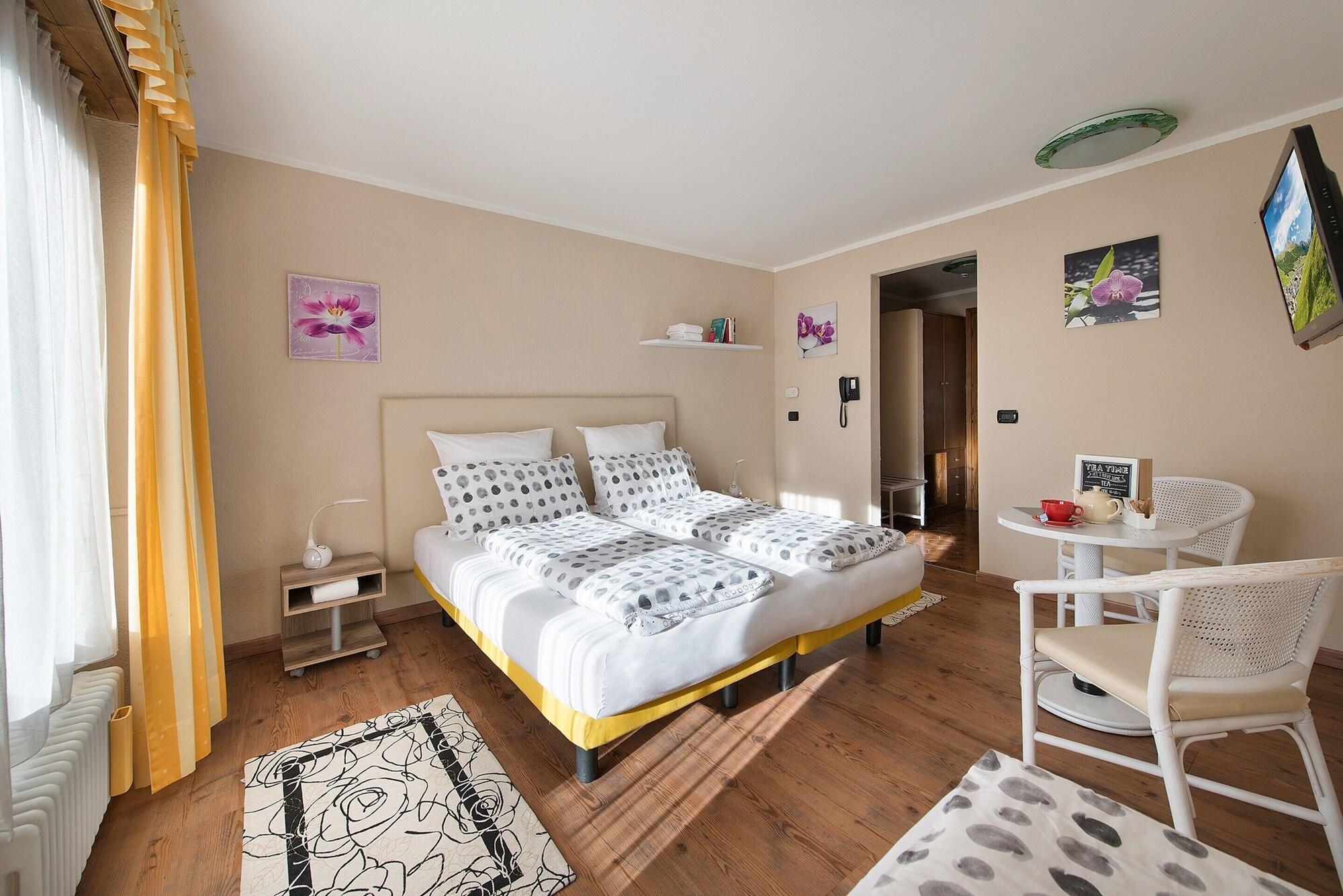 Hotel Margherita Λιβίνιο Εξωτερικό φωτογραφία